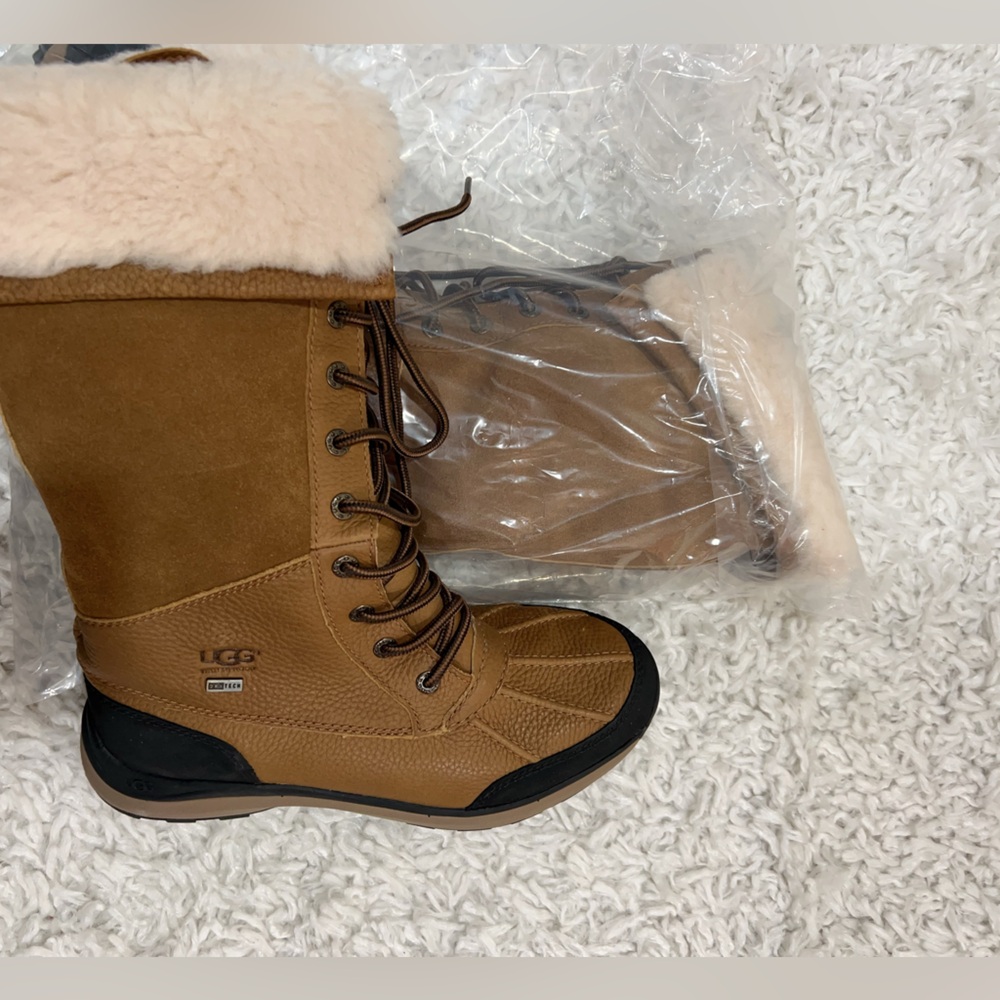 NWT UGG Adirondack III Waterproof Tall Boot Sheepskin Leather Outdoor Shoes 8 - Picture 2 of 8